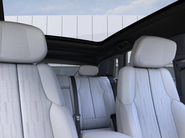 New 2026 Cadillac Lyriq Sport AWD/4WD image 24