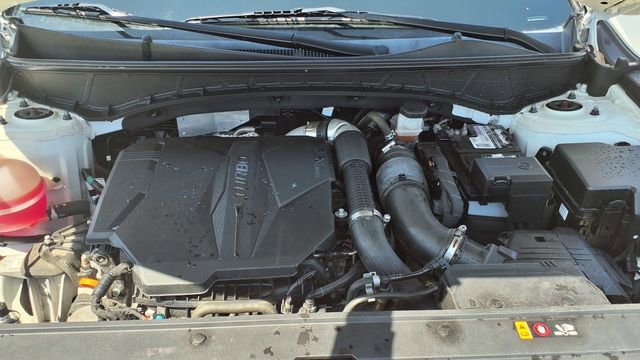 Used 2022 Hyundai Santa Cruz SEL Premium image 33