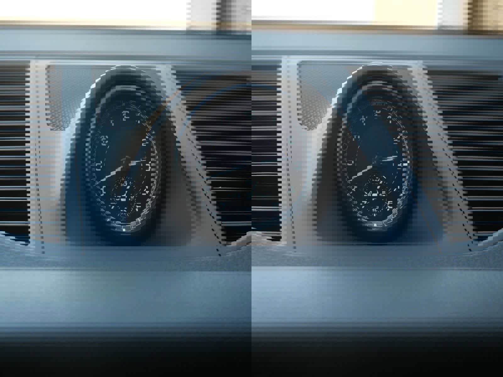 Certified 2023 Porsche Macan image 18