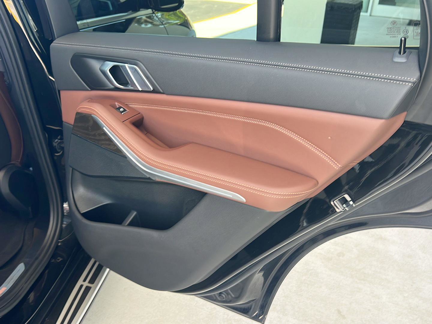 Certified 2023 BMW X5 sDrive40i w/ Climate Comfort Package image 16