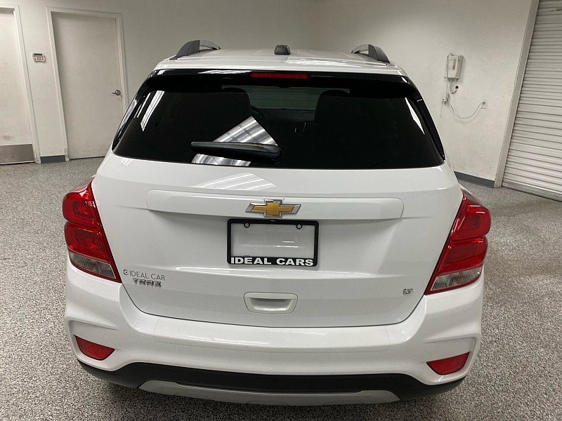 Used 2020 Chevrolet Trax LT w/ LT Convenience Package image 6