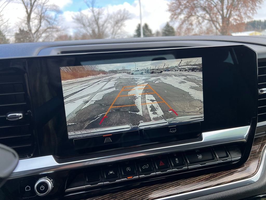 Used 2024 GMC Sierra 1500 SLE image 17