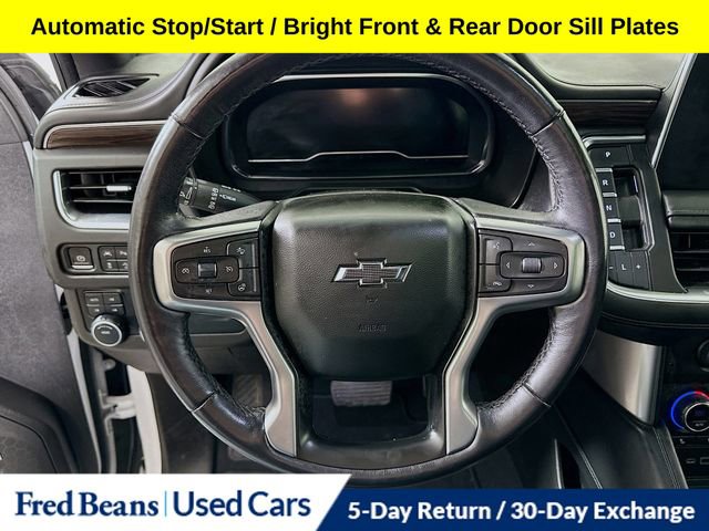Certified 2022 Chevrolet Suburban Z71 w/ Luxury Package image 13