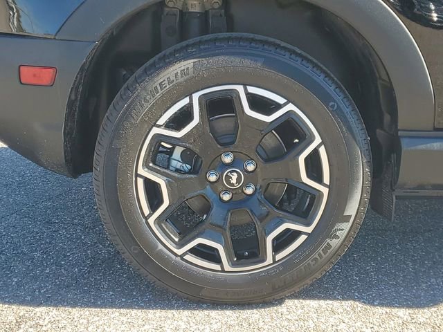 New 2025 Ford Bronco Sport Outer Banks image 5