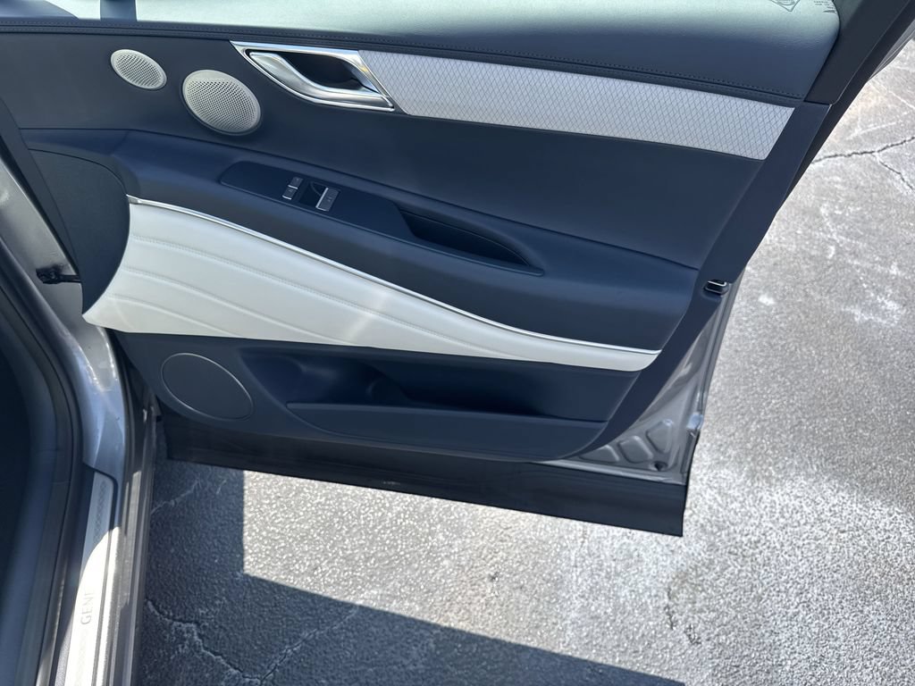 New 2025 Genesis GV80 3.5T Prestige AWD/4WD image 14
