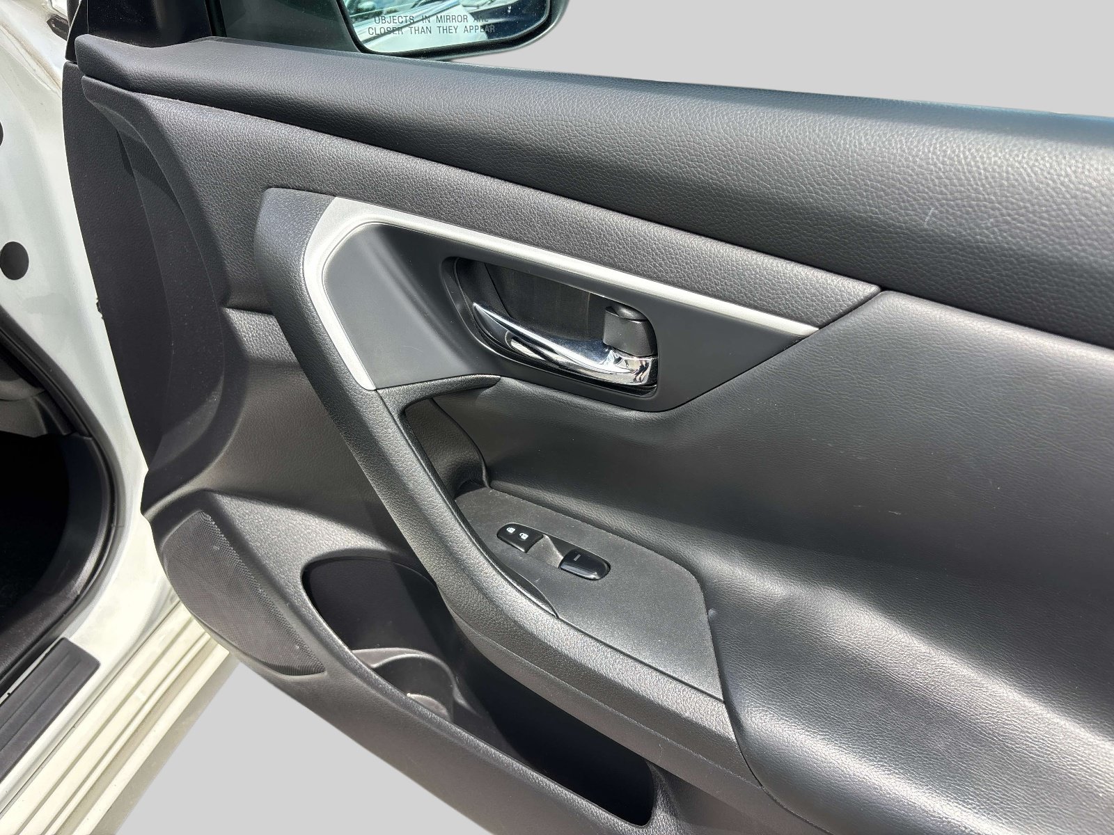 Used 2016 Nissan Altima 2.5 S w/ Power Driver Seat Package FWD image 16