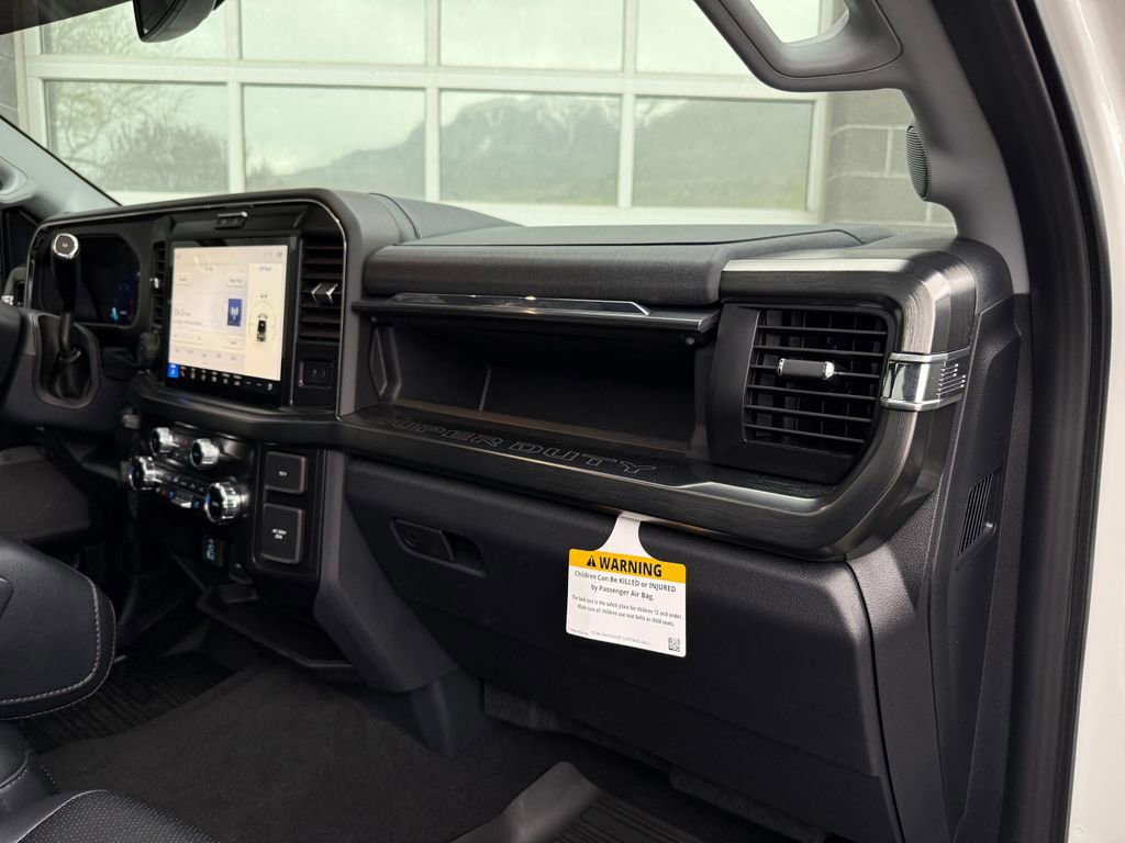 Used 2026 Ford F350 Lariat w/ Black Appearance Package AWD/4WD image 25