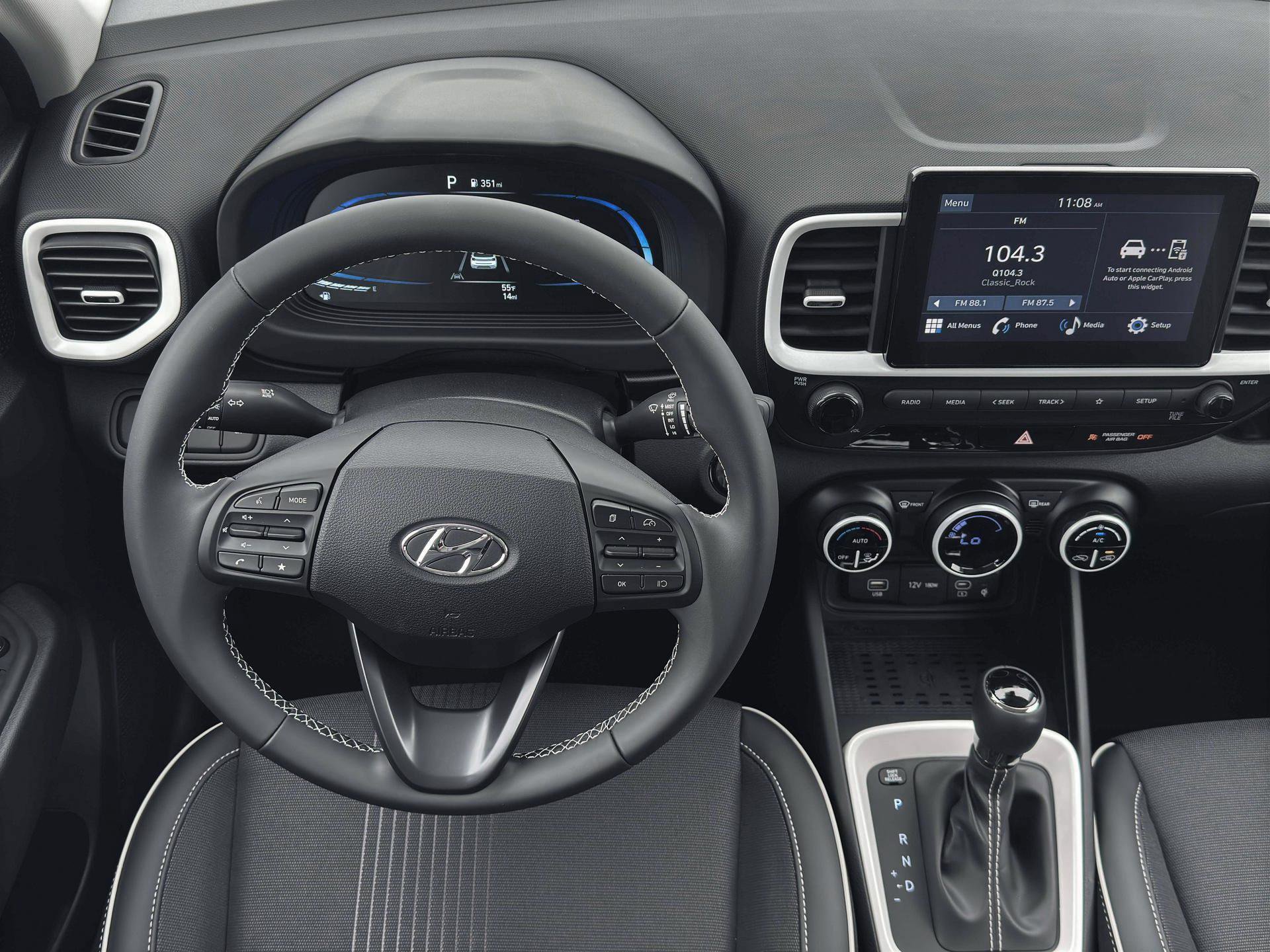 New 2026 Hyundai Venue SEL FWD image 17