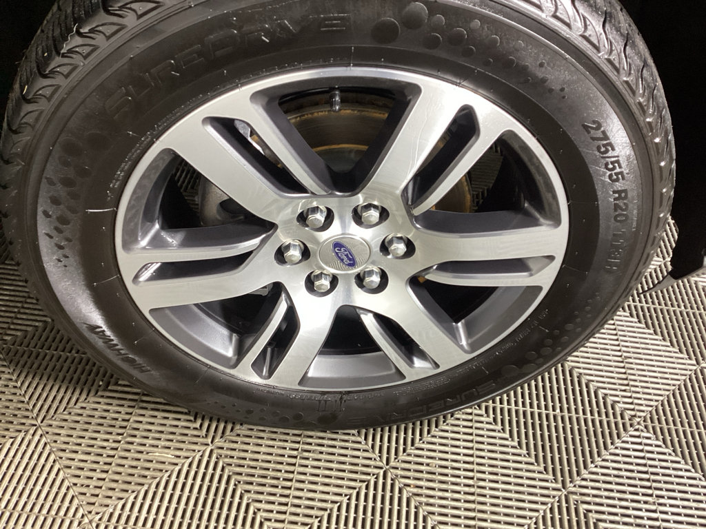 Used 2024 Ford Expedition Limited AWD/4WD image 7