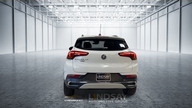 Used 2022 Buick Encore GX Essence w/ Experience Buick Package image 7