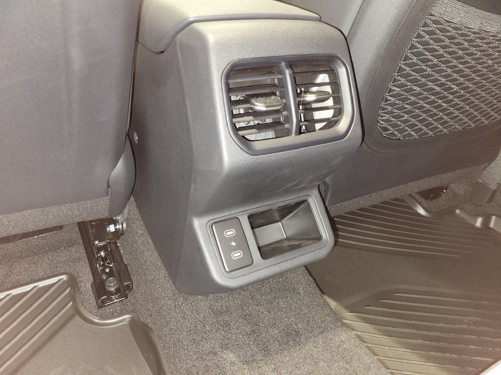 New 2026 Kia K4 GT-Line Turbo FWD image 16