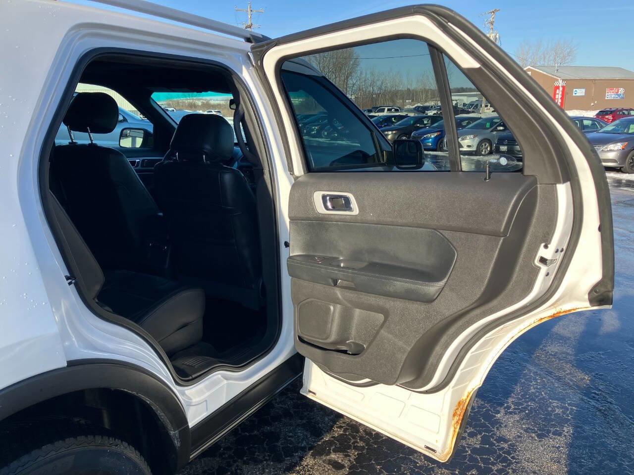 Used 2013 Ford Explorer XLT image 16