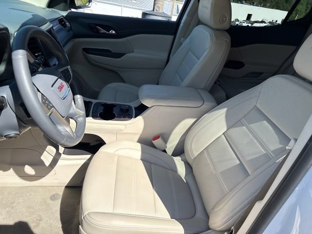 Used 2023 GMC Acadia Denali AWD/4WD image 9