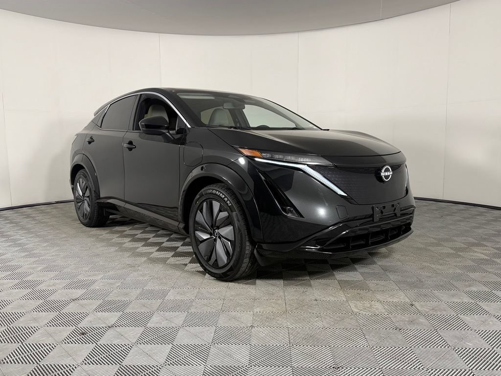 Used 2023 Nissan Ariya FWD video 2