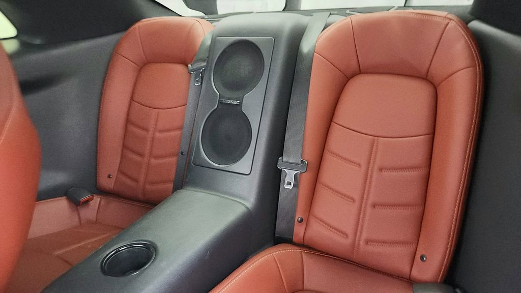 Used 2017 Nissan GT-R Premium w/ Premium Interior Package image 45