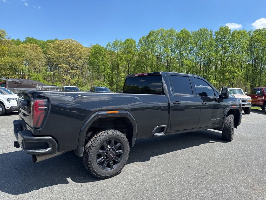 Used 2025 GMC Sierra 3500 AT4 AWD/4WD image 6