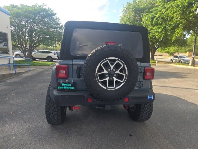Used 2024 Jeep Wrangler Rubicon w/ Capability Package image 6