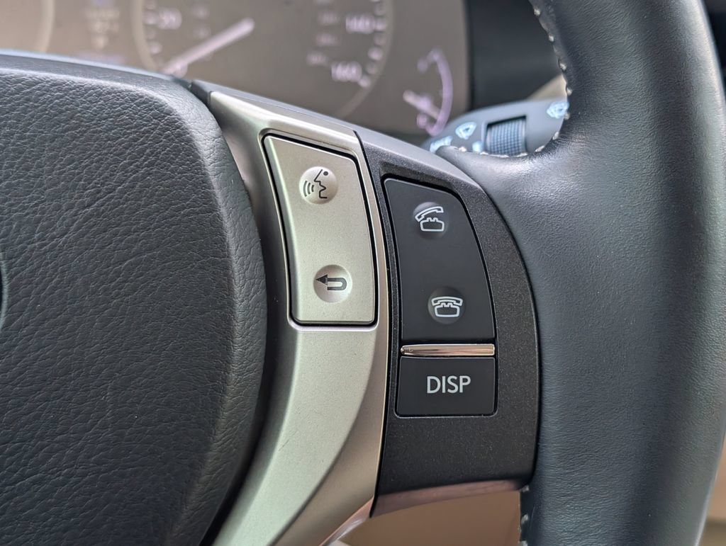 Used 2013 Lexus ES 300h w/ Luxury Pkg FWD image 21