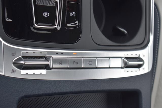 New 2026 Kia Carnival SX Prestige FWD image 31