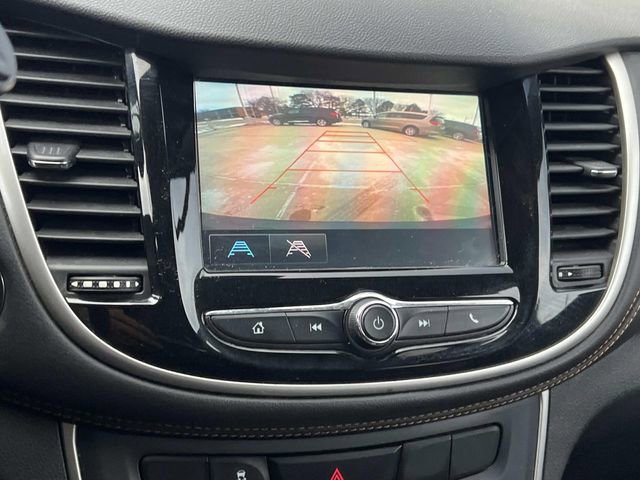 Used 2017 Chevrolet Trax LT w/ LT Convenience Package image 22