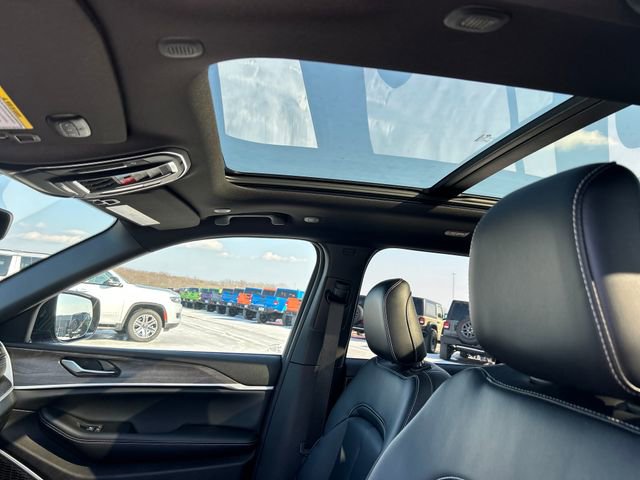 New 2026 Jeep Grand Cherokee Limited image 37