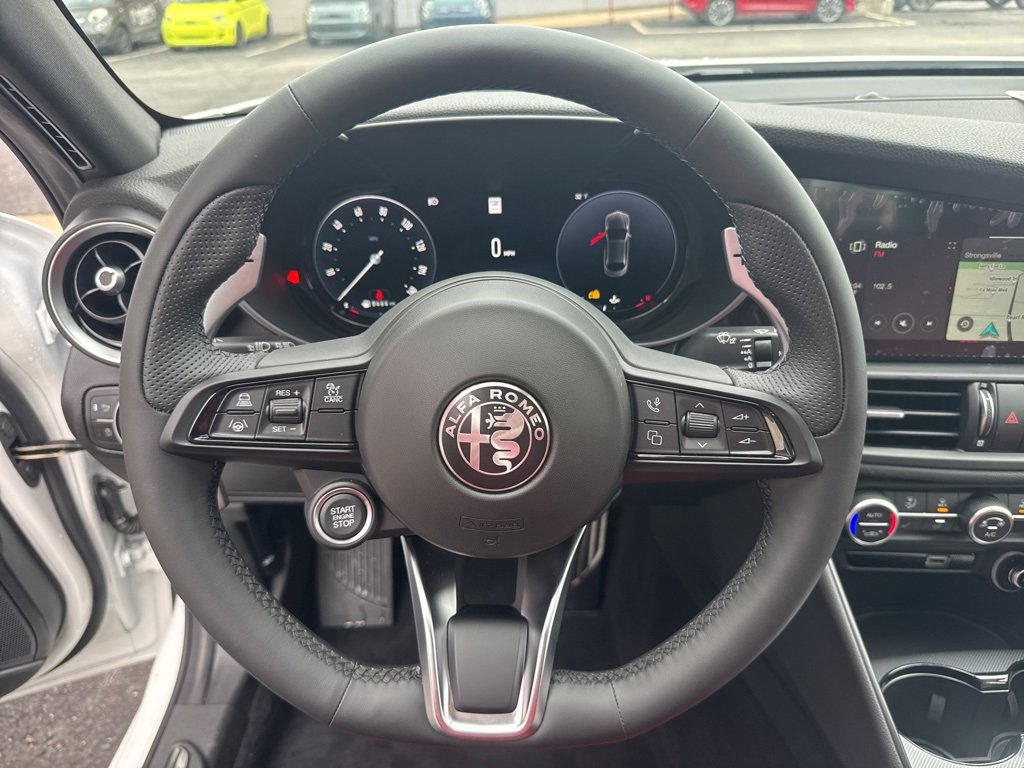 New 2025 Alfa Romeo Giulia AWD w/ Veloce Package AWD image 13