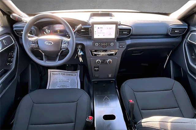 New 2025 Ford Explorer 4WD Police Interceptor image 4
