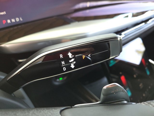 Used 2025 Cadillac Escalade Sport Platinum AWD/4WD image 66