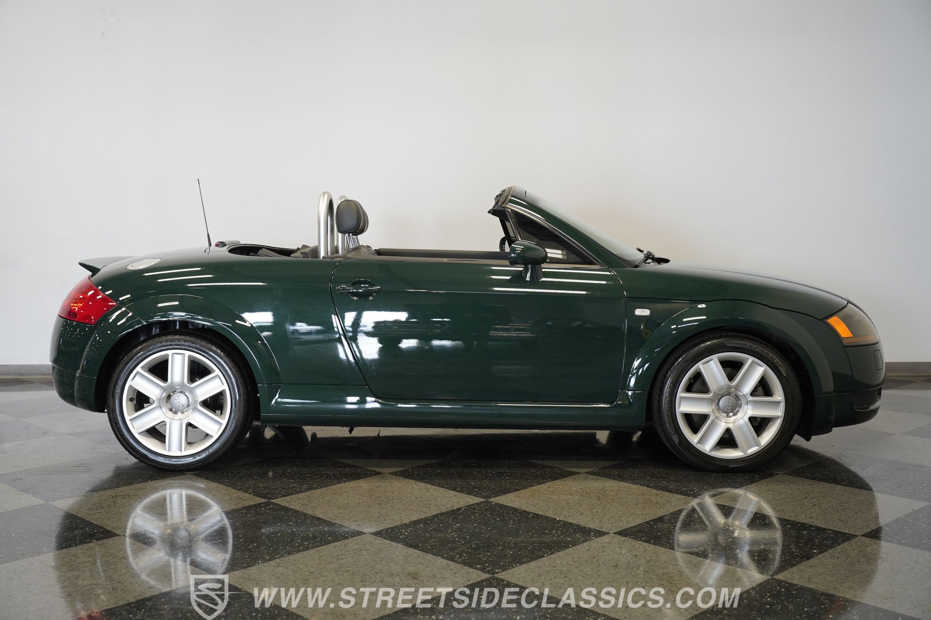 Used 2004 Audi TT 1.8T image 21