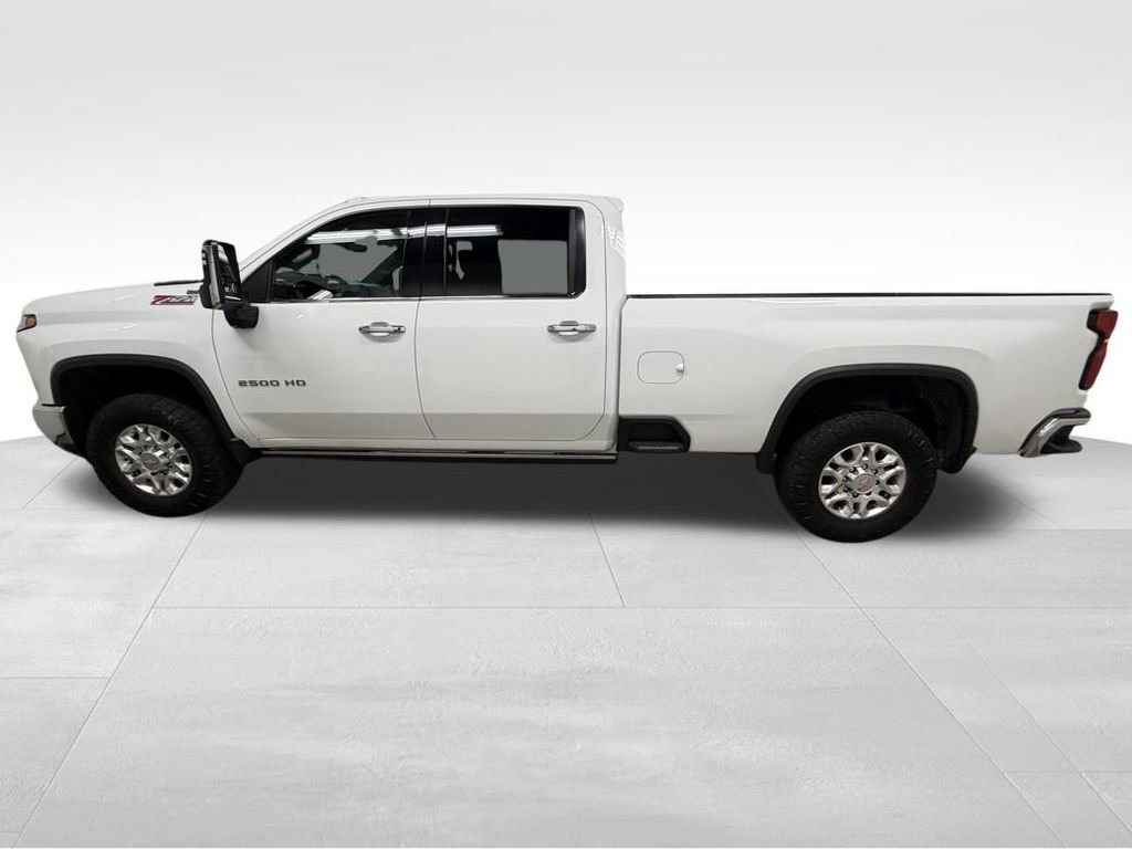 Certified 2024 Chevrolet Silverado 2500 LTZ w/ LTZ Convenience Package AWD/4WD image 4