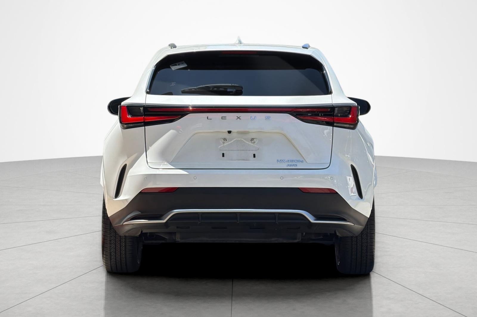 Used 2024 Lexus NX 450h+ F Sport w/ Vision Package AWD/4WD image 4