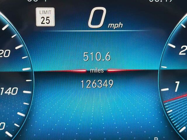 Used 2022 Mercedes-Benz GLE 350 4MATIC image 33