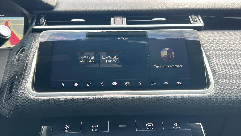 Used 2018 Land Rover Range Rover Velar R-Dynamic SE AWD/4WD image 28