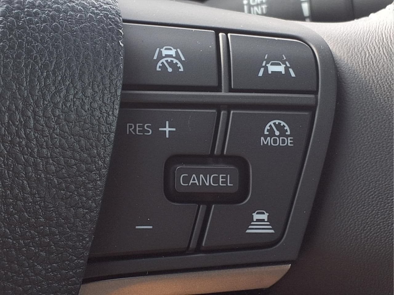 Used 2026 Toyota Camry SE w/ Convenience Package FWD image 21