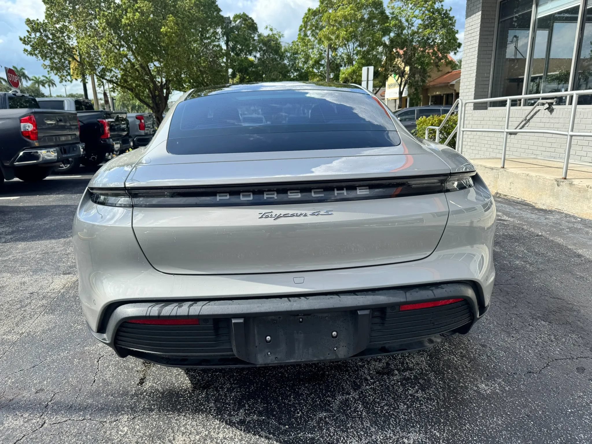Used 2021 Porsche Taycan 4S AWD/4WD image 7