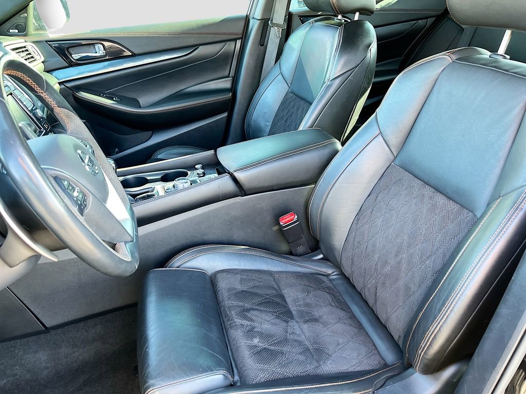 Used 2021 Nissan Maxima SR w/ Sport Mat Group image 22