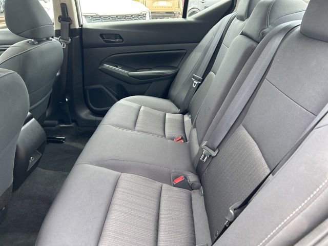 Used 2025 Nissan Altima 2.5 SV w/ SV Premium Package FWD image 34