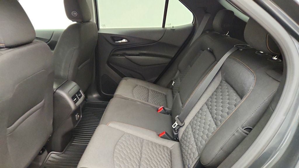 Used 2019 Chevrolet Equinox LT AWD/4WD image 19