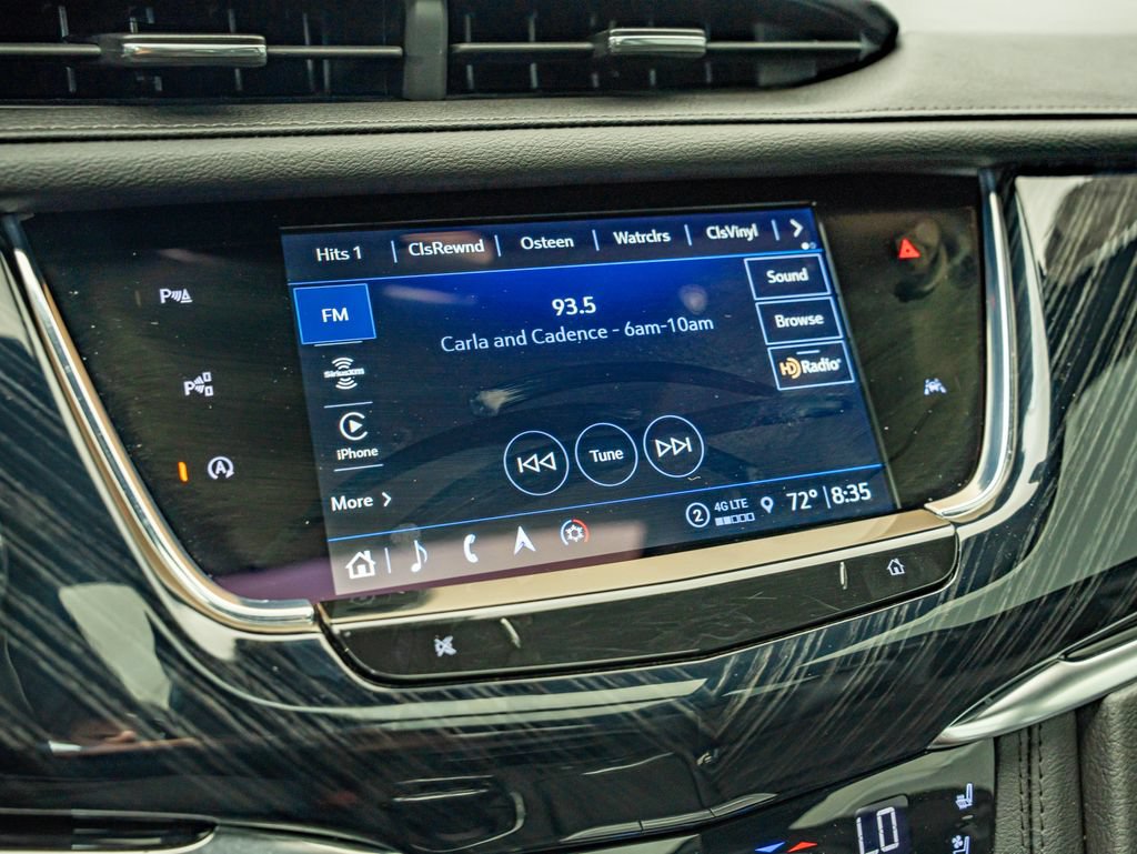 Used 2025 Cadillac XT6 Premium Luxury w/ Technology Package AWD/4WD image 25