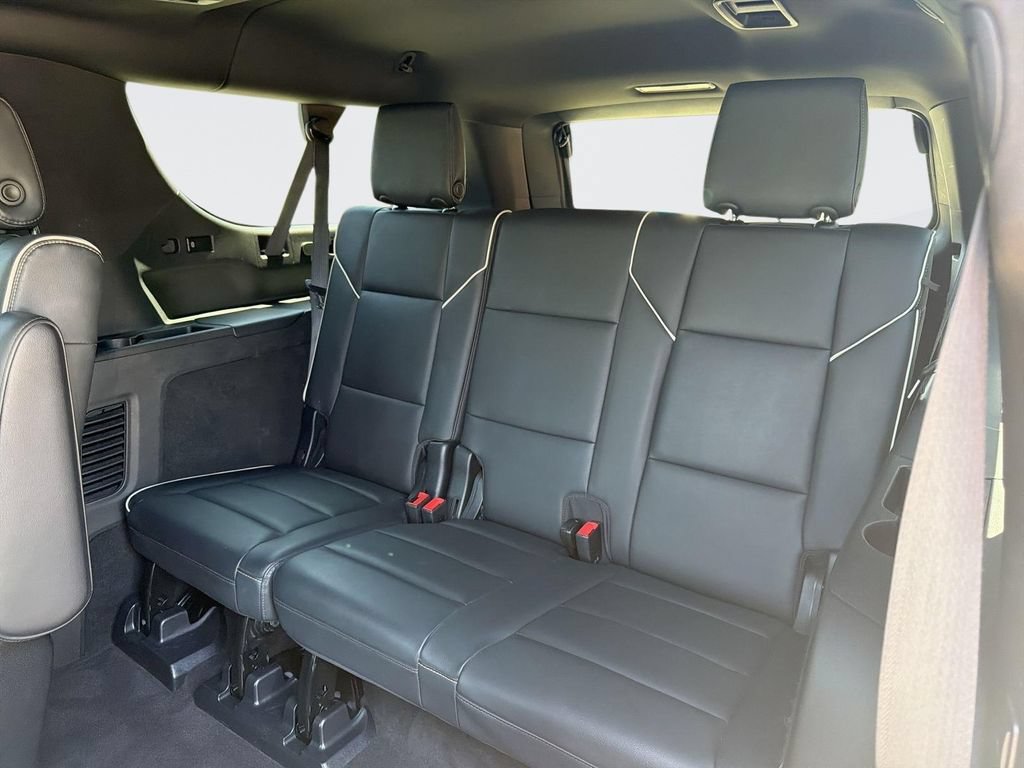 Certified 2023 Cadillac Escalade ESV Premium Luxury AWD/4WD image 30