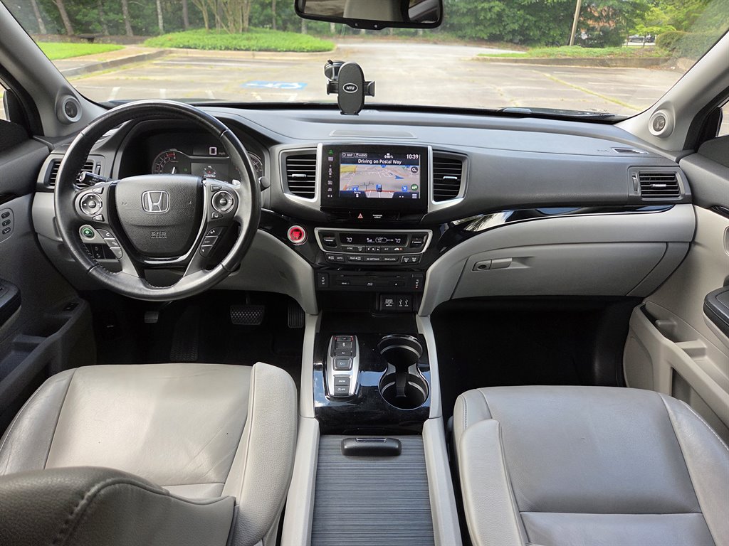 Used 2016 Honda Pilot Touring image 20