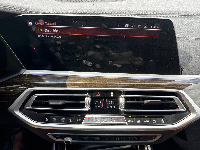 Used 2020 BMW X7 xDrive40i w/ Premium Package AWD/4WD image 44