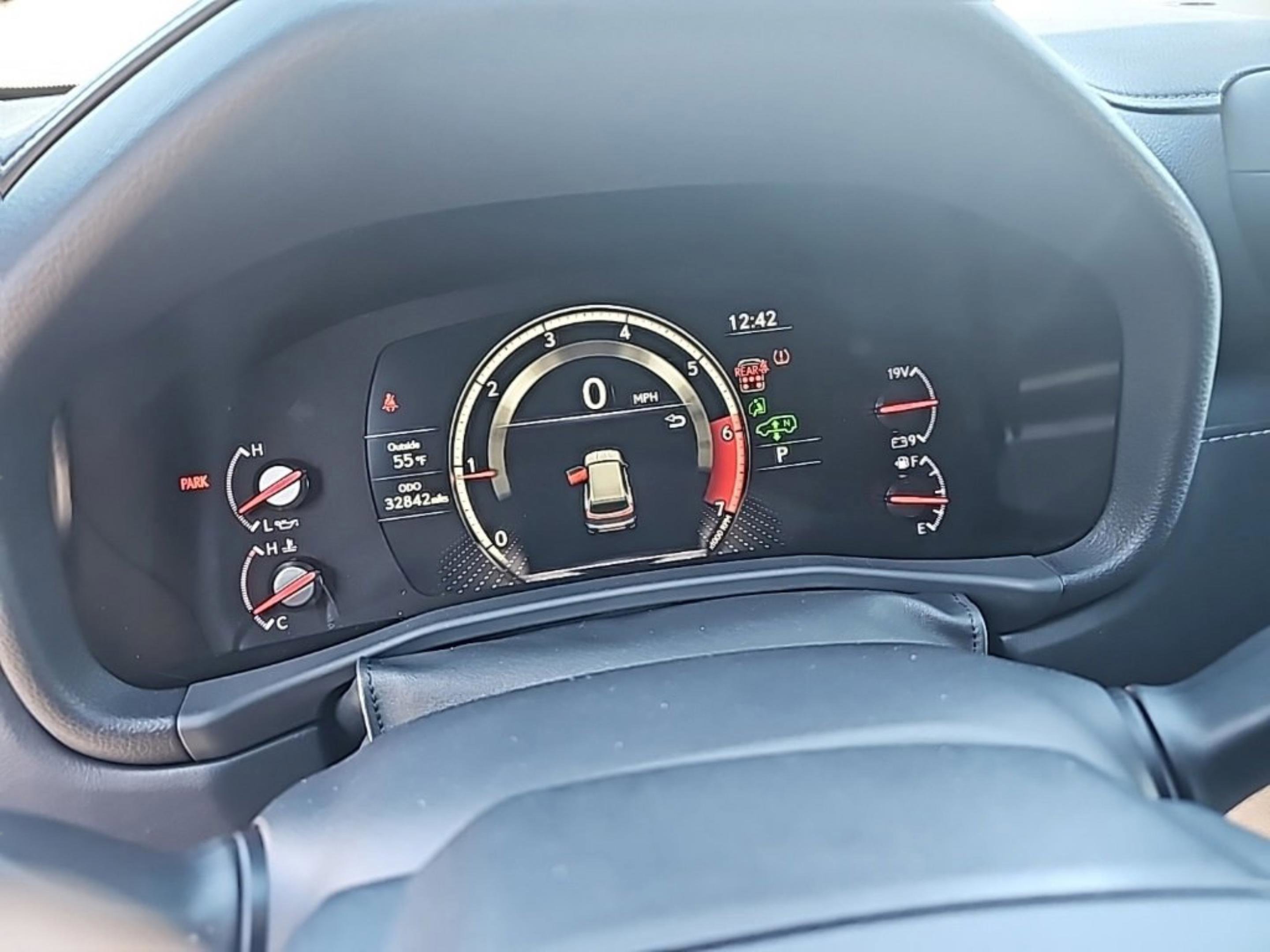 Used 2023 Lexus LX 600 F Sport image 22