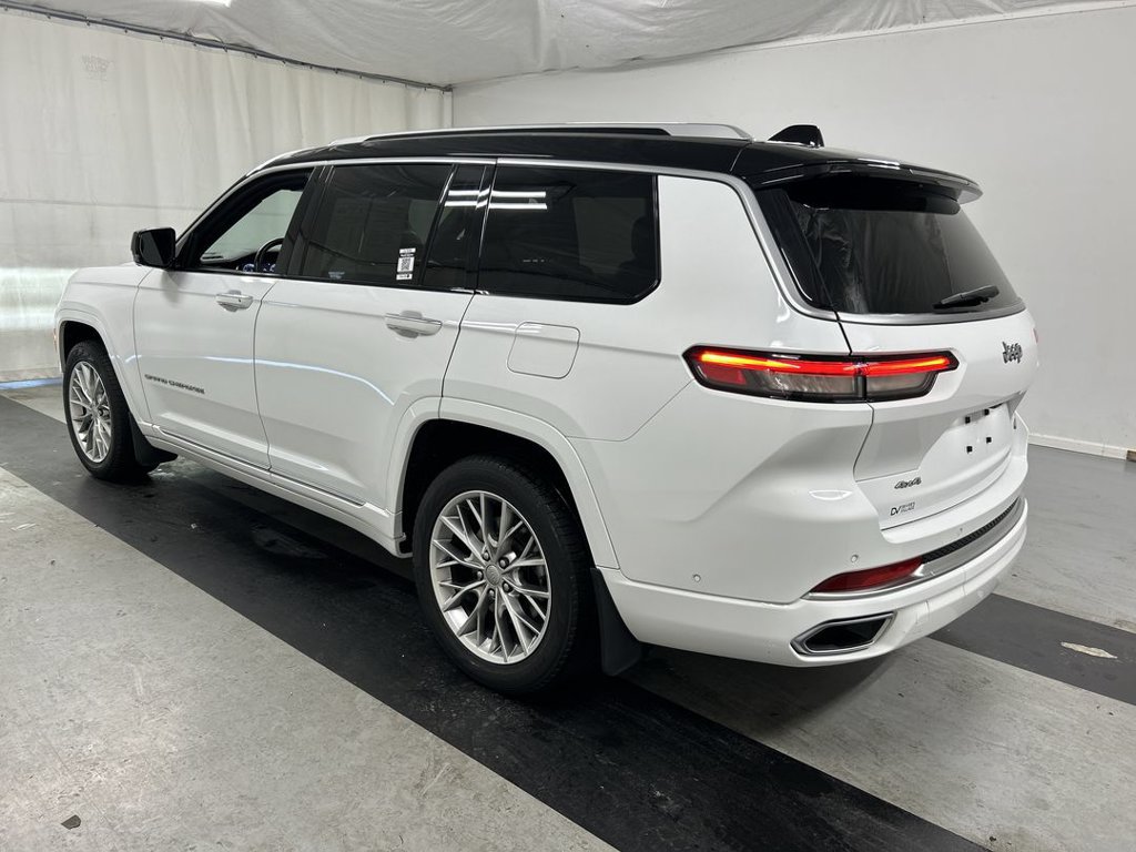 Used 2023 Jeep Grand Cherokee L Summit w/ Luxury Tech Group V AWD/4WD image 7