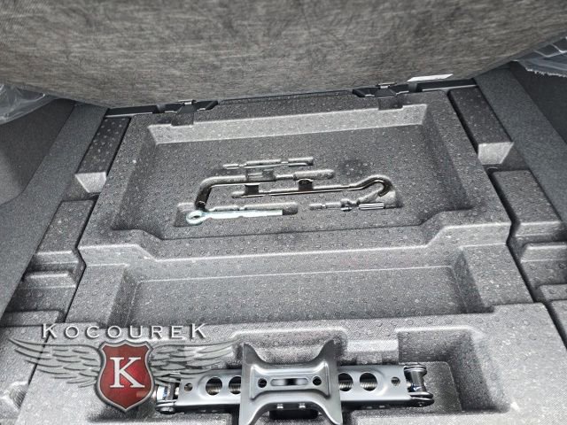 Certified 2025 Subaru Outback Premium image 26