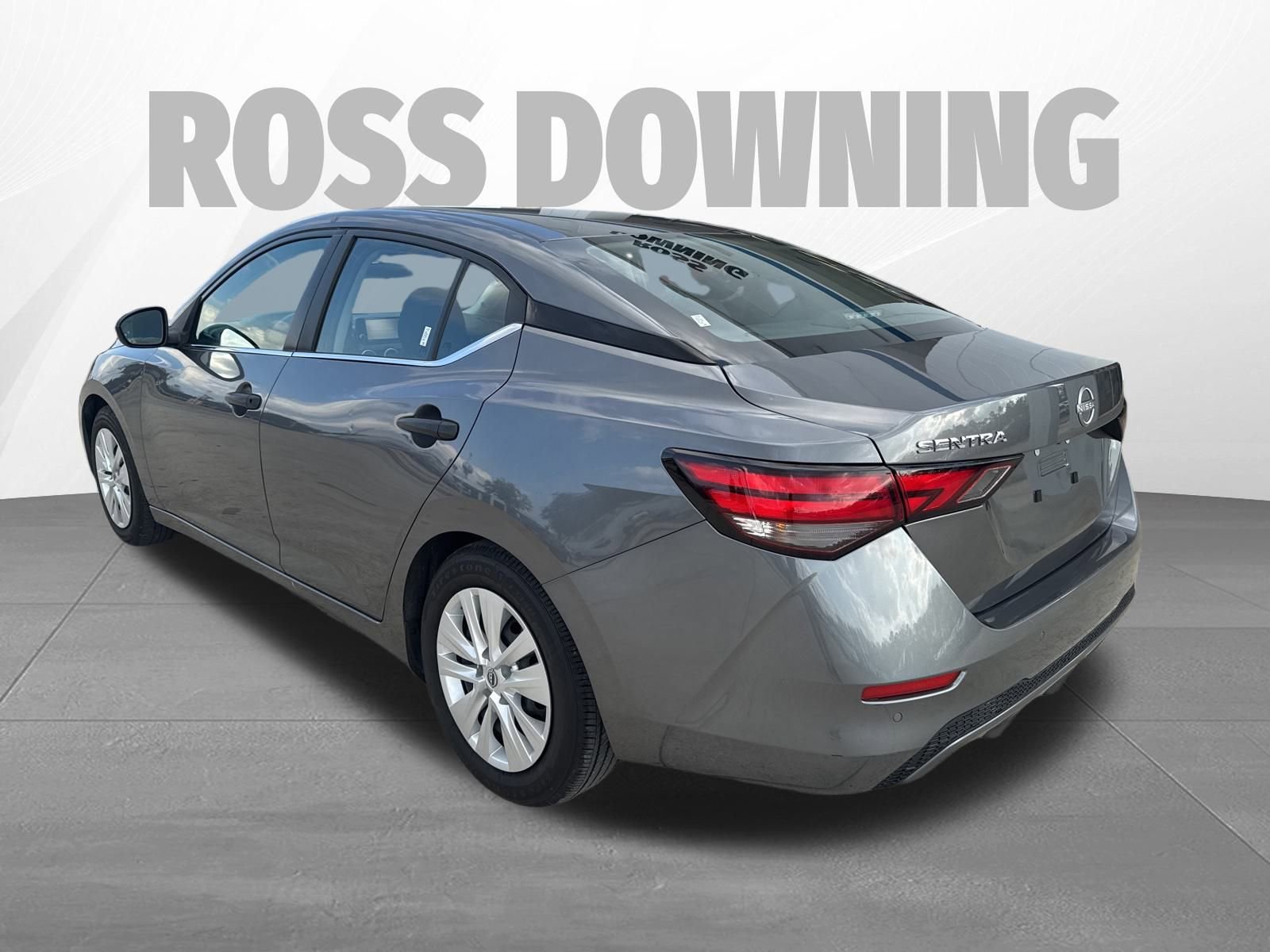 Used 2025 Nissan Sentra S image 5