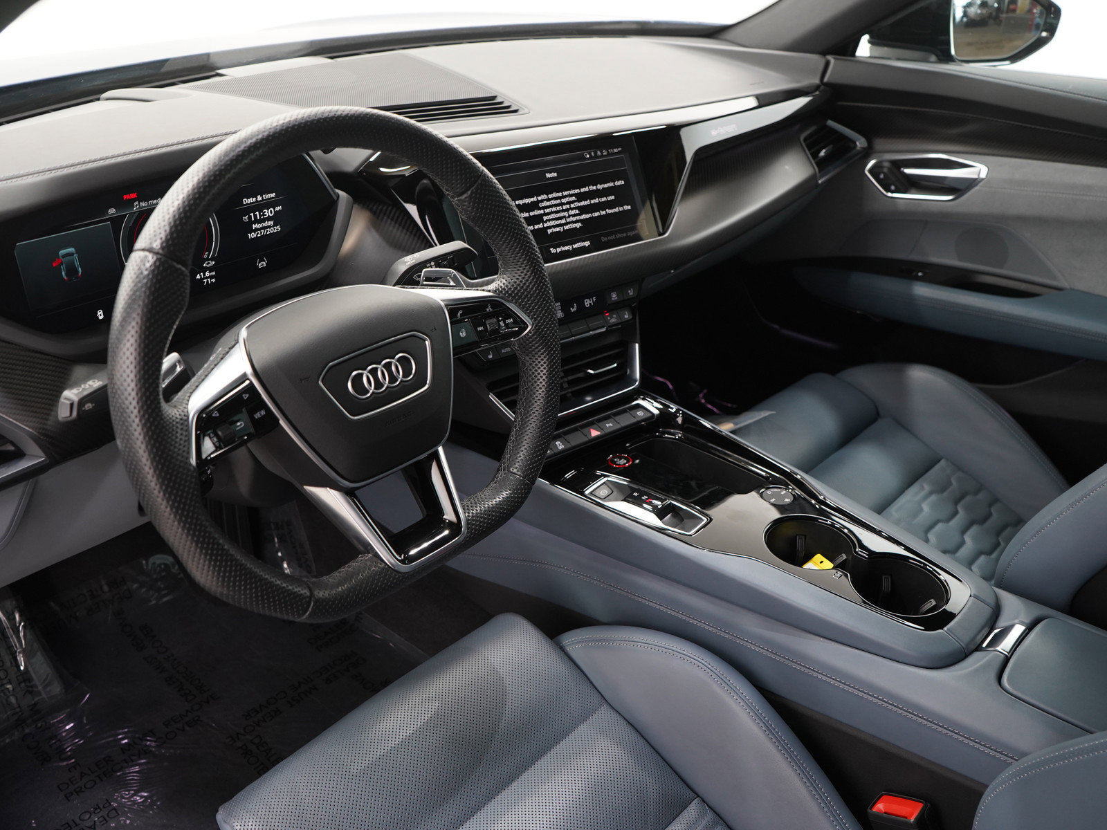 Used 2023 Audi e-tron GT Premium Plus w/ Performance Package image 26