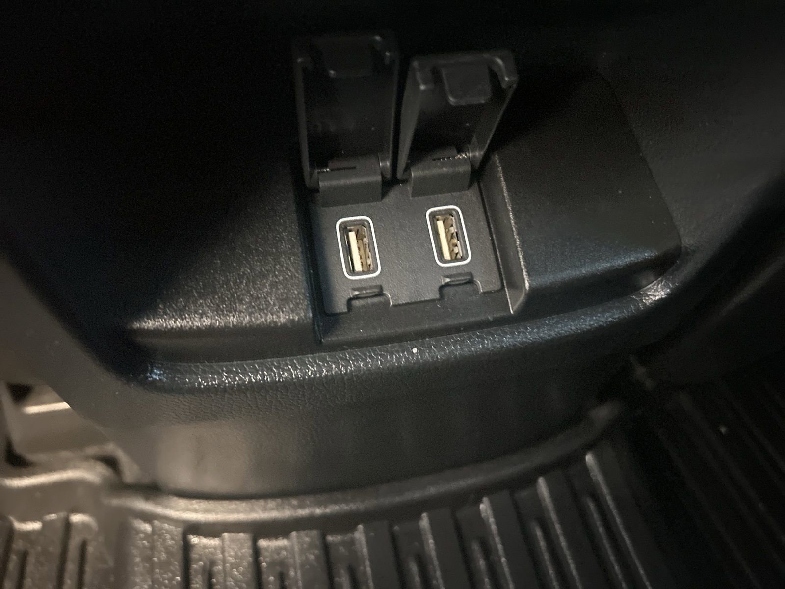 Used 2021 Honda CR-V Touring image 14