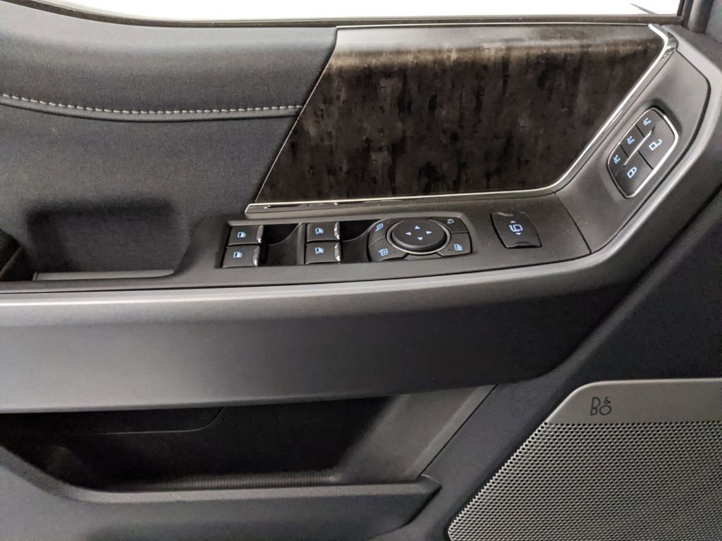 New 2025 Ford F250 Lariat w/ Lariat Ultimate Package image 21