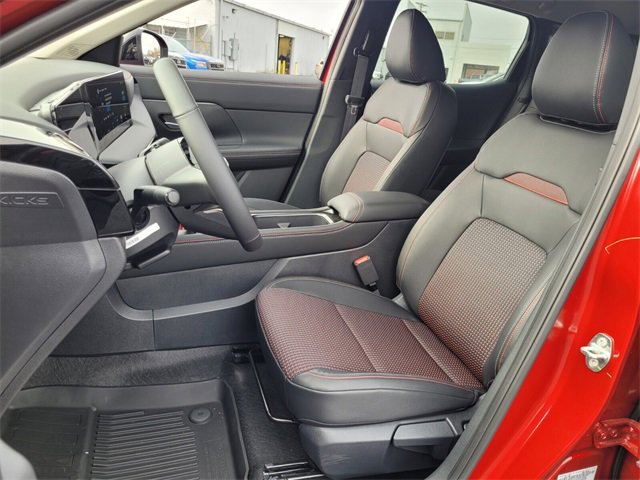 New 2026 Nissan Kicks SR w/ Cold Weather Package image 5